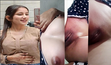 Desi Hot Girlfriend Shaved Pussy Sexy Boobs Showing